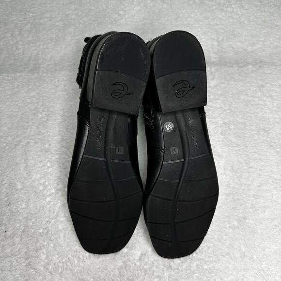 Easy Spirit Women 11 Wide Black Ankle Strap Boots-Zip-up Leather Cushion Insole - Picture 3 of 6